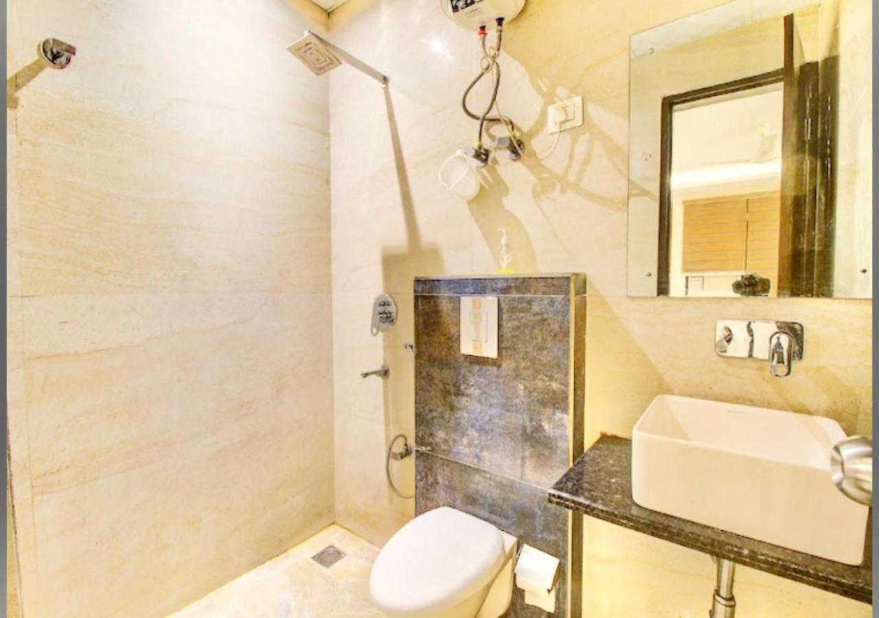 Hotel The Glory Near Delhi International Airport New Delhi Ngoại thất bức ảnh